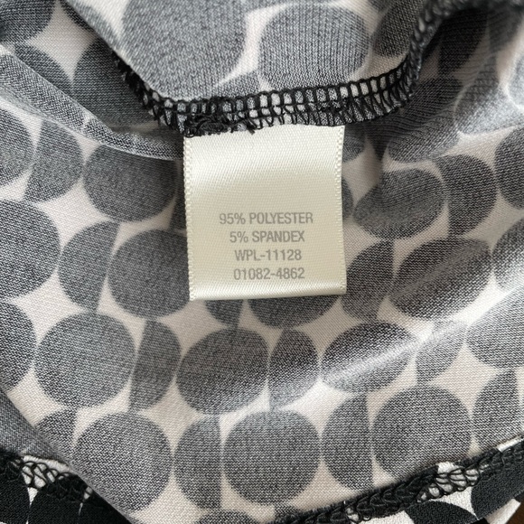 NWT Flowy Floral/Geometric Skirt - Picture 6 of 7